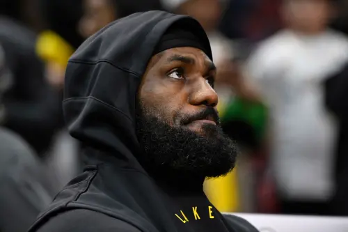 NBA／你看過凌晨三點的洛杉磯嗎？詹皇連5天凌晨開練　網熱議此事
