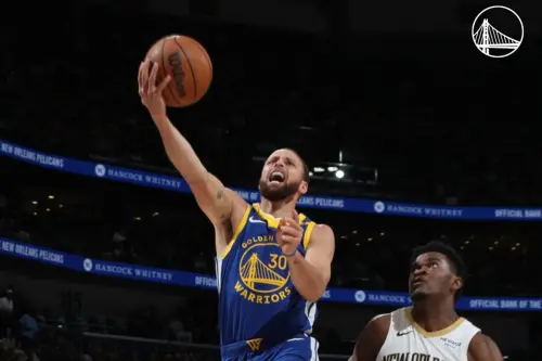 ▲Stephen Curry復出後首秀，在第二節開始加溫，兩節打完他已經轟下16分，另外還傳出4次助攻。（圖／取自金州勇士X）