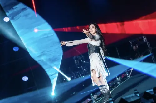 ▲李泳知(如圖)登上「高雄櫻花季」(圖/寬寬整合行銷提供) ▲李泳知(如圖)登上「高雄櫻花季」(圖/寬寬整合行銷提供)