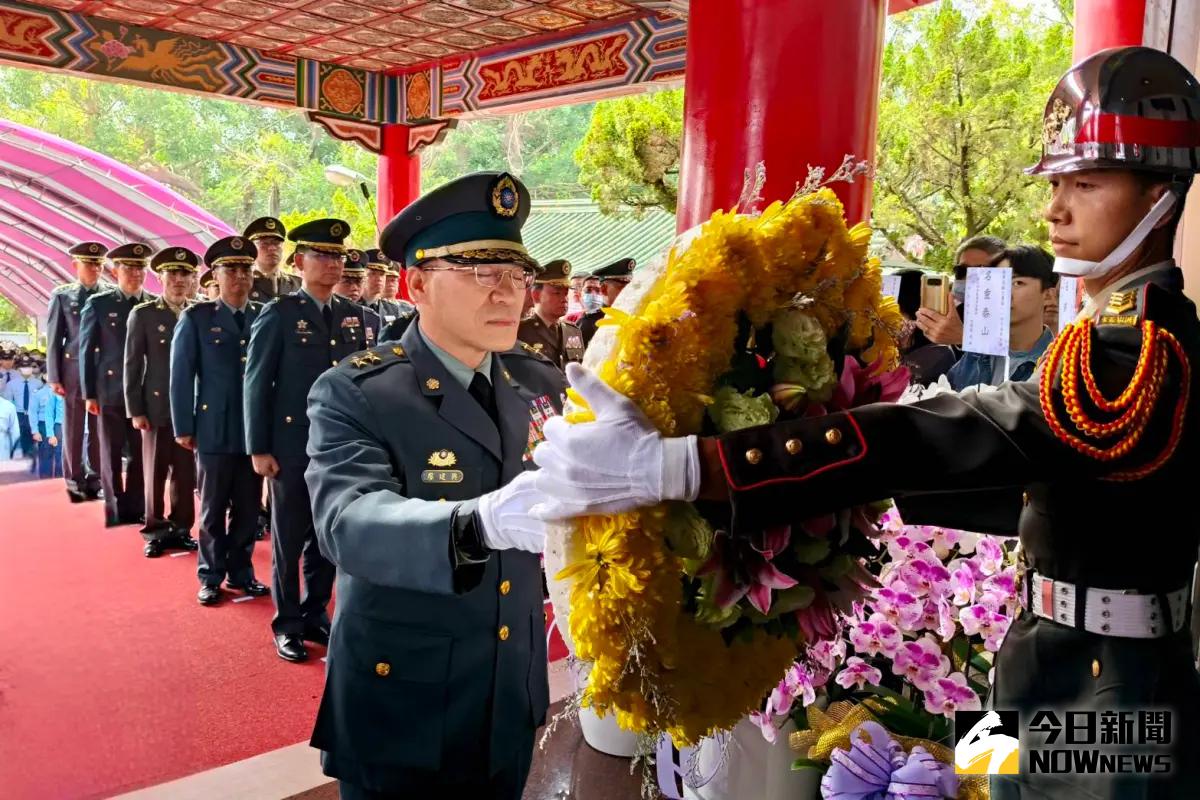 ▲第4作戰區主持114年春祭大典，由中將指揮官廖建興擔任主祭，向忠烈表崇高敬意。（圖／記者莊全成攝，2025.03.29）