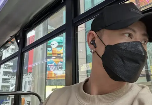 ▲蔡一傑發布自己在曼谷碰到地震的報平安訊息，演藝界友人和粉絲都要他小心注意安全。（圖／摘自IG）