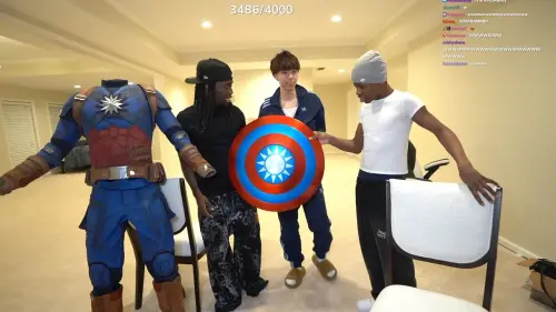 ▲Ray除了入住1.6億大豪宅之外，甚至還獲得「特製台灣隊長服」。（圖／YT@RayAsianBoy Live）