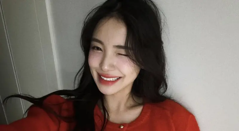 ▲韓籍啦啦隊女神李多慧來台2週年，她晚間感性發文向粉絲告白，表示來台灣發展2年從不後悔，更說現在已經融入台灣的生活，超真誠的發文讓許多粉絲十分感動。（圖／李多慧 IG）