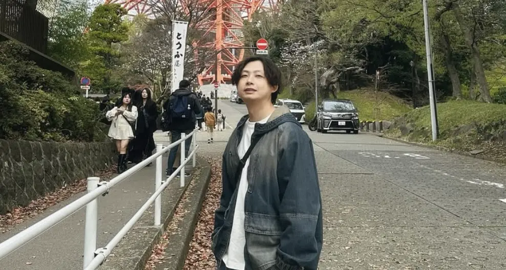 ▲Dcard前成員大書去年被前妻爆料婚內出軌實習生，當時他請辭在Dcard的工作，並發片向前妻道歉，如今再度發聲，認了罹患焦慮症，必須尋求心理諮商。（圖／IG shuyi1117）