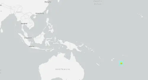 ▲東加群島位於紐西蘭的東北方，整個國土分為三大群島，緊挨在國際換日線的左邊。（圖／USGS）