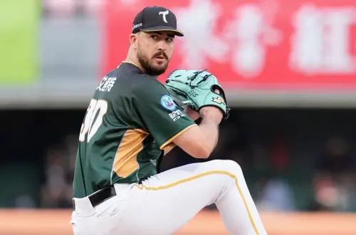 ▲台鋼雄鷹艾速特本季交手樂天桃猿，對戰防禦率僅2.13。（圖／台鋼雄鷹提供）