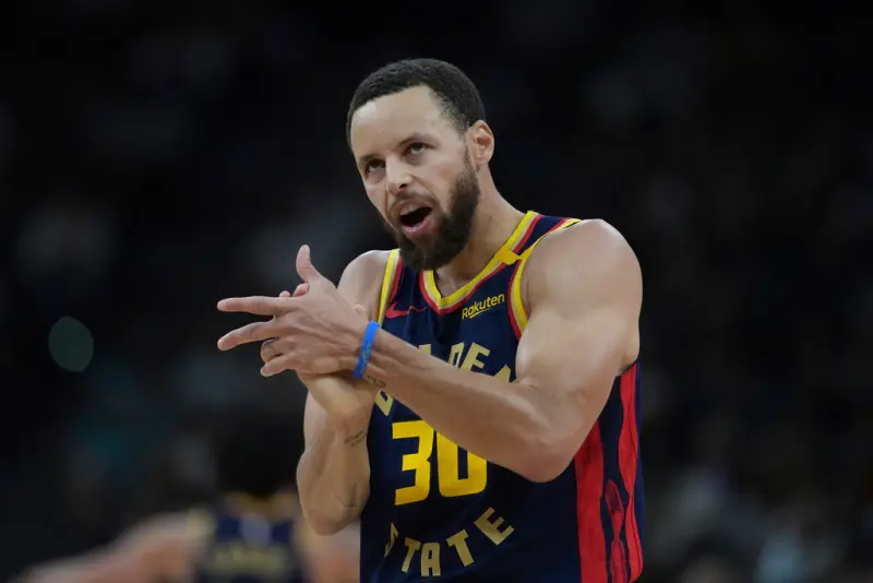 ▲金州勇士作客聖安東尼奧，以148：106痛宰馬刺，淨勝42分刷新本季最大勝分紀錄。有望在下一場擊敗曼菲斯灰熊後登上西區第5。（圖／美聯社／達志影像）