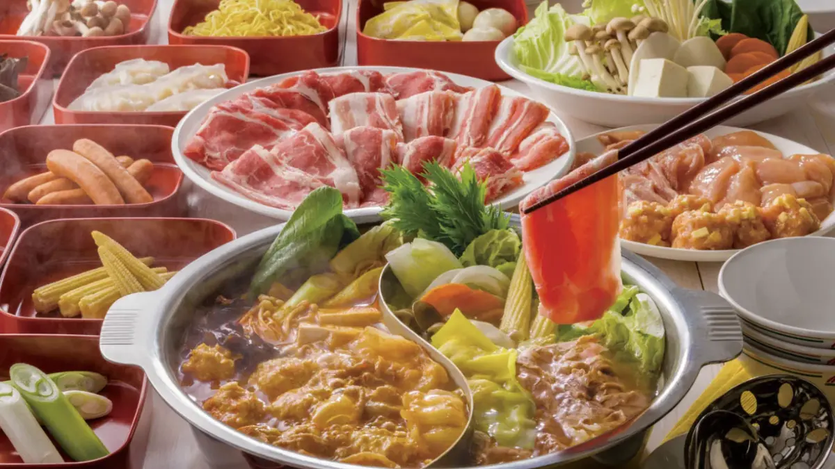 ▲一家火鍋店的顧客們在事發當下逃竄，隔天打電話或到店表示要付費，不過店家也表示「全免費」。（圖／翻攝自官網）