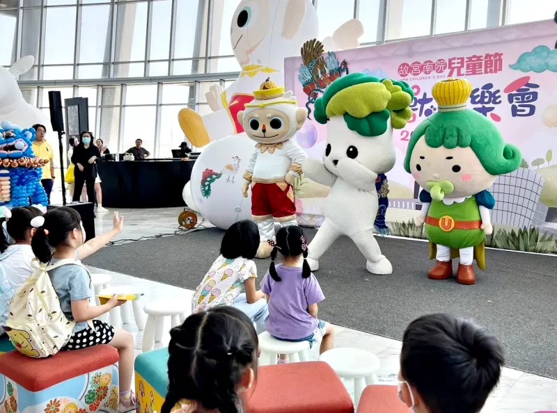 ▲國立故宮博物院南部院區推出「親子家庭免費遊南院」優惠專案，4月3日至4月6日連續4天，只要有12歲（含）以下兒童同行，全家都免費參觀！（圖／故宮）