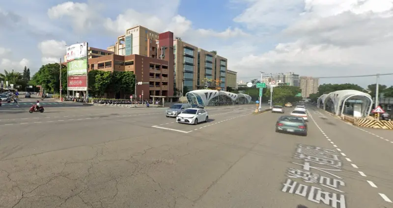▲從台中榮總到中港交流道，台灣大道4段短短2公里將有5處科技執法路口。（圖／翻攝google街景圖，2025.03.31）