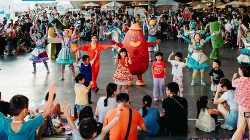 ▲今年童樂節準備了豐富好玩的戶外活動及周邊活動，包含「花露露唱跳會」等。（圖／衛武營提供）