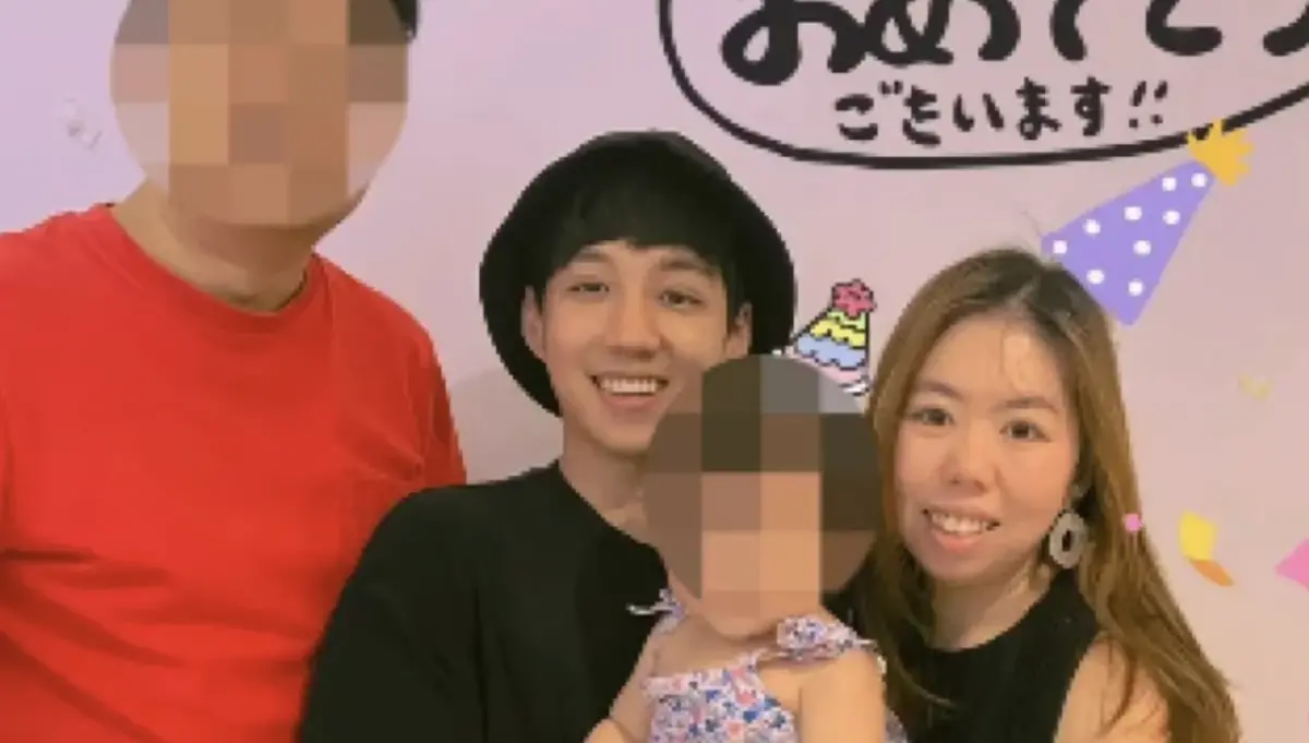 ▲34歲的黃慧文（右）為了救3歲女兒而命喪當場，但幸好女兒倖存。（圖／翻攝自星洲網）