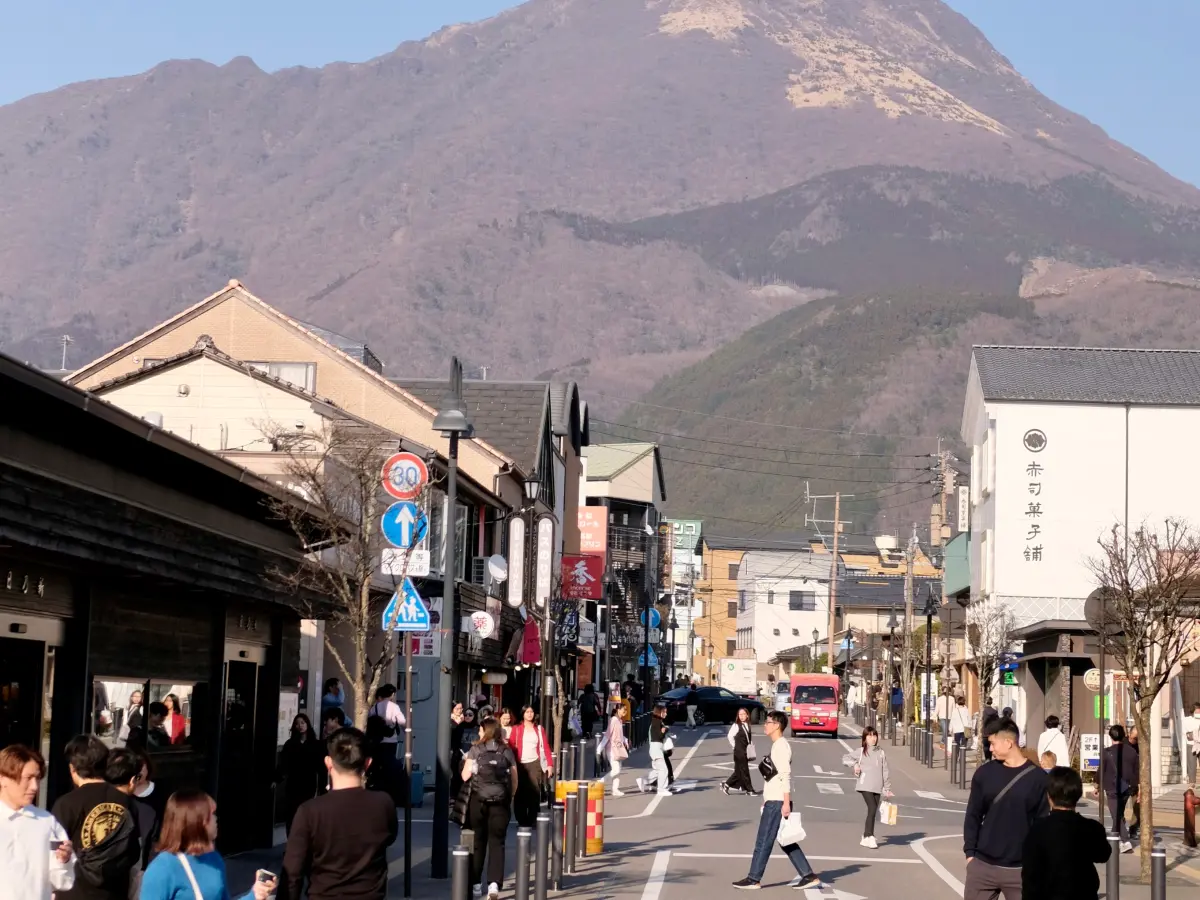 ▲日本作家下坂泰生分享，飛福岡票價太貴，可以改飛到佐賀機場。（圖／記者葉盛耀攝）