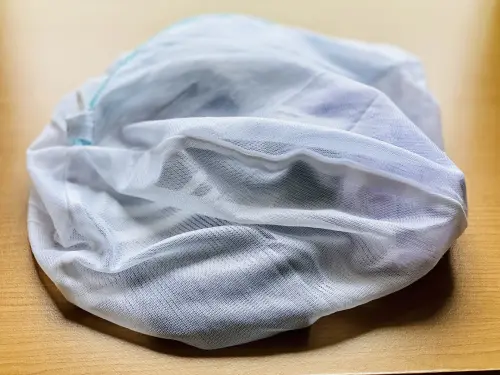 WARX建議清洗襪子時,記得放入洗衣袋中,才不會影響襪子使用壽命。(圖/取自photoAC) ▲WARX建議清洗襪子時,記得放入洗衣袋中,才不會影響襪子使用壽命。(圖/取自photoAC)