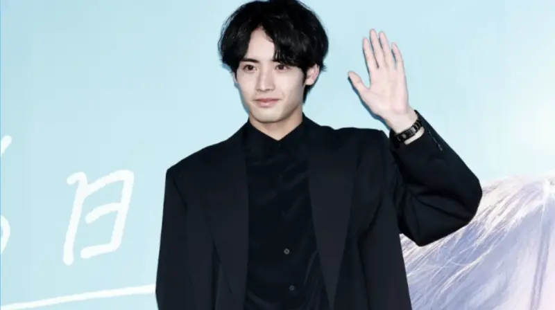 ▲日本人氣男星赤楚衛二（如圖）首度來台，今（1）日出席電影《366日》記者會，聊到台灣的珍珠奶茶非常好喝，「想要每天都喝一杯！」也笑說自己非常喜歡動漫，讓人窺見赤楚衛二私下宛如宅男的一面。（圖／記者吳翊緁攝影）