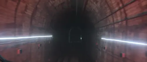 今日壽星/安徒生童話作者!第1家電影院開幕 太魯閣號事故4周年 ▲台鐵太魯閣號408次列車事故4周年!3隧道點亮「永恆的愛與思念」紀念燈光。(圖/台鐵提供)