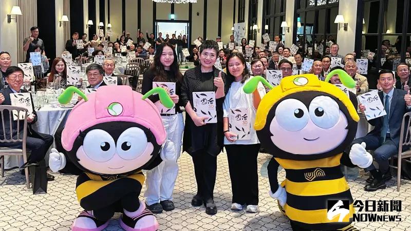 ▲高雄市建築經營協會舉辦2025建築園冶獎開鑼記者會及《園冶30》新書發表會。（圖／記者陳美嘉攝，2025.04.01）