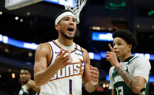 ▲4月2日的NBA美國職籃（National Basketball Association）例行賽，鳳凰城太陽客場挑戰密爾瓦基公鹿，最終以123：133落敗，苦吞4連敗。（圖／美聯社／達志影像）