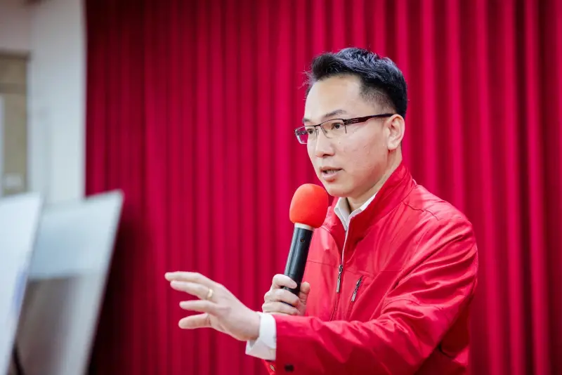 ▲高雄市議員林智鴻今天發文指出，國際社會卻逐漸認清，真正破壞區域和平的不是台灣，而是中共。（圖／市議員林智鴻辦公室提供）