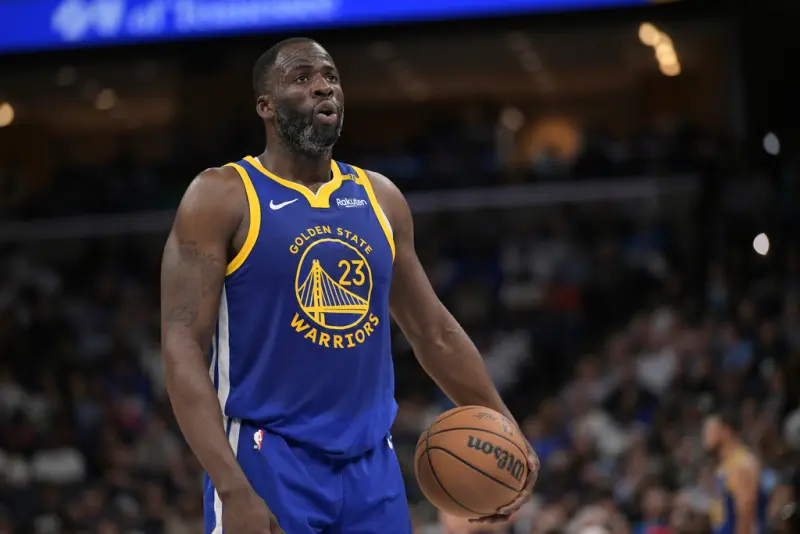 ▲年度最佳防守球員（DPOY）競爭進入最後階段，金州勇士防守核心Draymond Green目前成為最大熱門。根據ESPN BET最新的獎項賠率，Green以-150的賠率高居榜首。（圖／美聯社／達志影像）