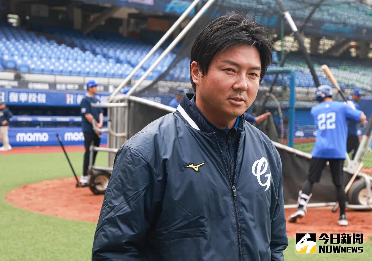 ▲為迎戰2026年世界棒球經典賽（WBC）各國都在積極延攬各路人才。中華隊除了坐擁優秀球員戰力，目前在日本職棒北海道火退鬥士隊表現亮眼的火球男古林睿煬有機會參戰之外，還邀請三位傳奇球星林威助、陳偉殷、郭泓志加入後勤團隊。（圖／記者葉政勳攝 , 2025.04.02）