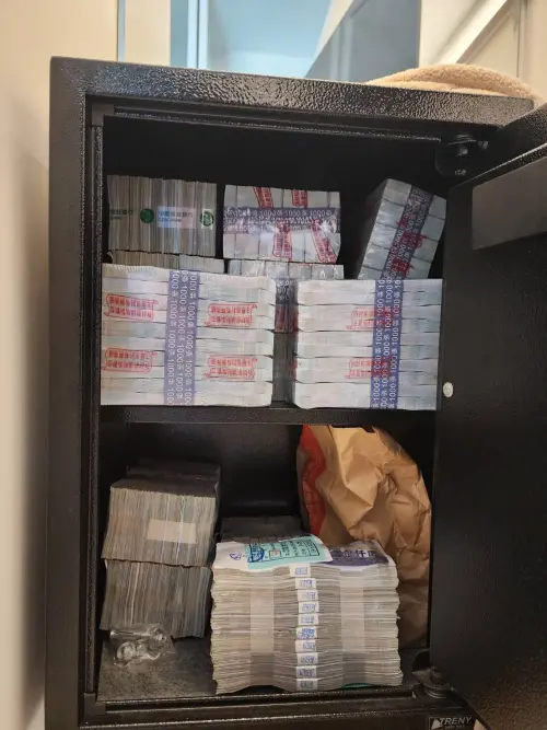 ▲檢方經查證,扣案的兒少影片數量達3萬1千部,獲取不法利益共計新台幣7325萬9414元。(圖/橋頭地檢署提供) ▲檢方經查證,扣案的兒少影片數量達3萬1千部,獲取不法利益共計新台幣7325萬9414元。(圖/橋頭地檢署提供)