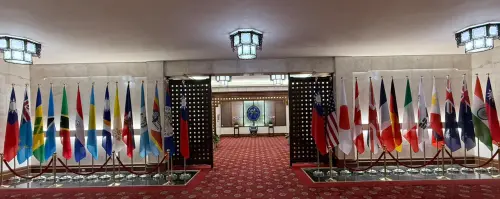 外交部多插美日加國旗!藍議員狠酸「阿Q」:有種放中國國旗
