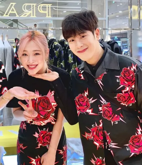 雪莉被爆和P.O(表志勳)交往過。(圖/雪莉IG) ▲雪莉被爆和P.O(表志勳)交往過。(圖/雪莉IG)