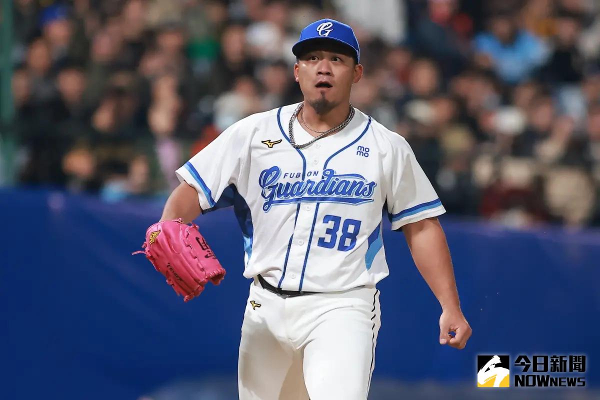 中職／李吳永勤師承「滾地球大師」王建民！習得伸卡球成頂尖左牛