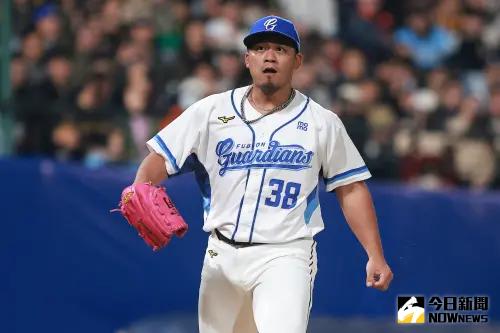 ▲富邦悍將李吳永勤本季獲得重用，繳出生涯最佳數據，是最佳進步獎熱門人選。（圖／記者葉政勳攝）