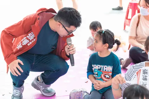 ▲張博洋也希望這樣的活動不僅是為了讓孩子們放鬆娛樂，更重要的是透過這些有趣的活動，讓他們學會關愛他人，感受到社會的溫暖與正能量。(圖／市議員張博洋辦公室提供)