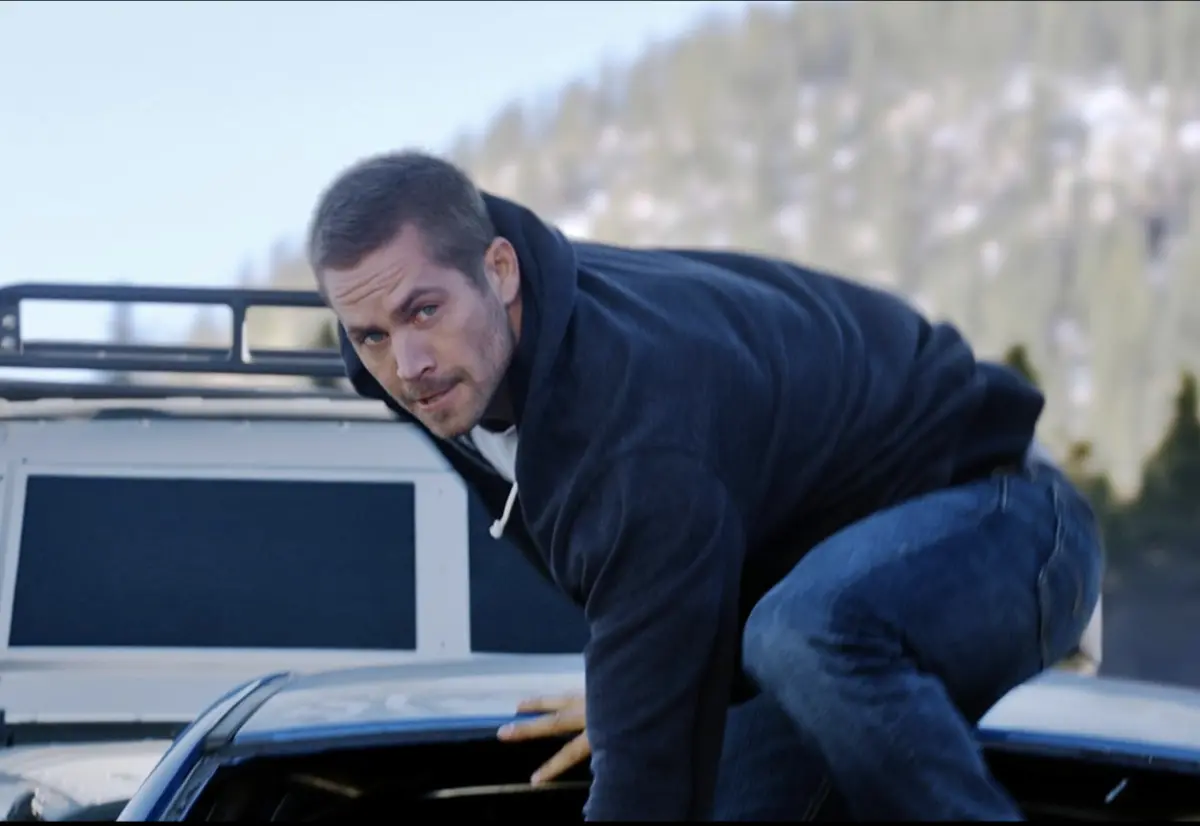 ▲保羅沃克在《玩命關頭7》的最後演出，讓該片衝上該系列的賣座巔峰，雖然他扮演的角色在片中依然存活，卻再難和其他「大家庭」的夥伴們團聚，讓粉絲感傷。（圖／摘自IMDb）