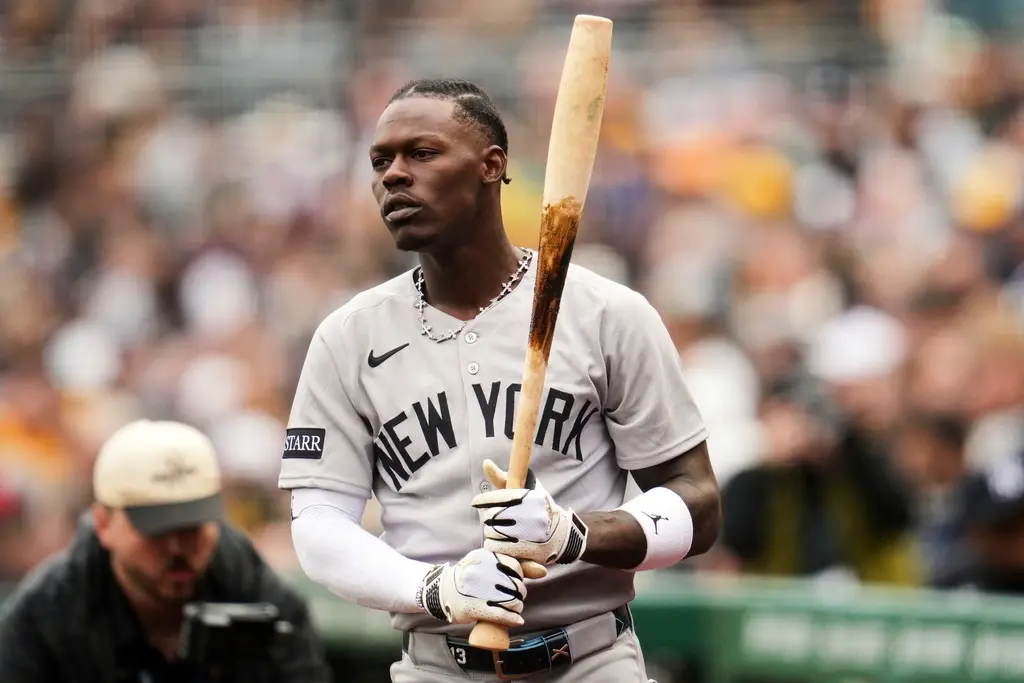 ▲近來在美國職業棒球大聯盟（Major League Baseball）引起話題的「魚雷球棒」，吸引許多球員跟風使用，但權威記者Passan直言無法彌補打者弱點，「老爹」Ortiz更怒嗆無用，球員實力才是關鍵。（圖／美聯社／達志影像）