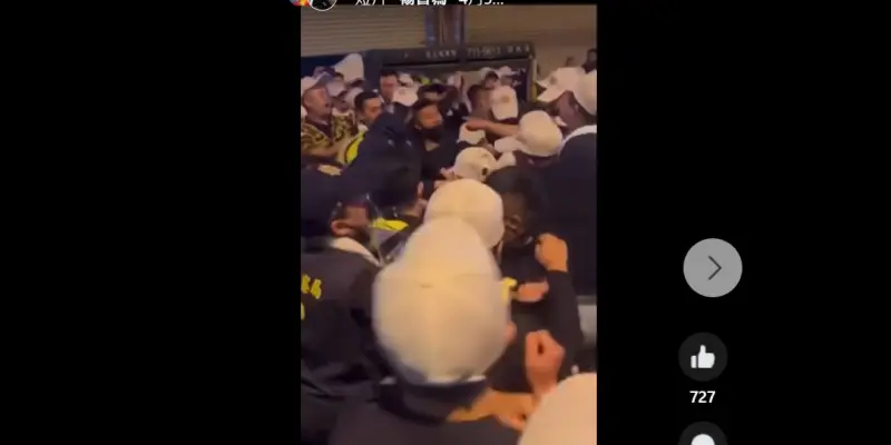 大甲媽午夜還沒過民生地下道　今年第二場街頭格鬥賽先熱身