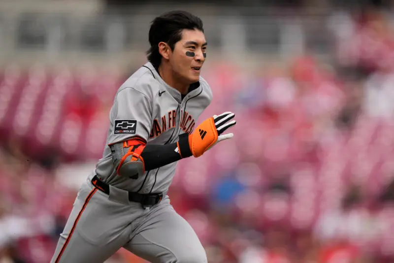 ▲美國職業棒球大聯盟（Major League Baseball）舊金山巨人韓國籍外野手李政厚近期遇上打擊大低潮，截至7月1日打擊率為0.240、6轟、34分打點，整體攻擊指數僅0.704，6月份單月打擊率更是跌至不到2成。（圖／美聯社／達志影像）