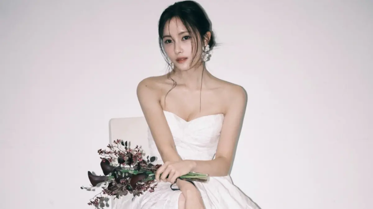 ▲南韓女團T-ara成員孝敏（如圖）於今（6）日舉辦婚禮，婚禮前，她於IG上傳和老公的合照，只見對方帶著眼鏡，露出斯文笑容。照片上傳後吸引許多粉絲紛紛湧入祝福，希望孝敏能夠一直幸福。（圖／孝敏IG）