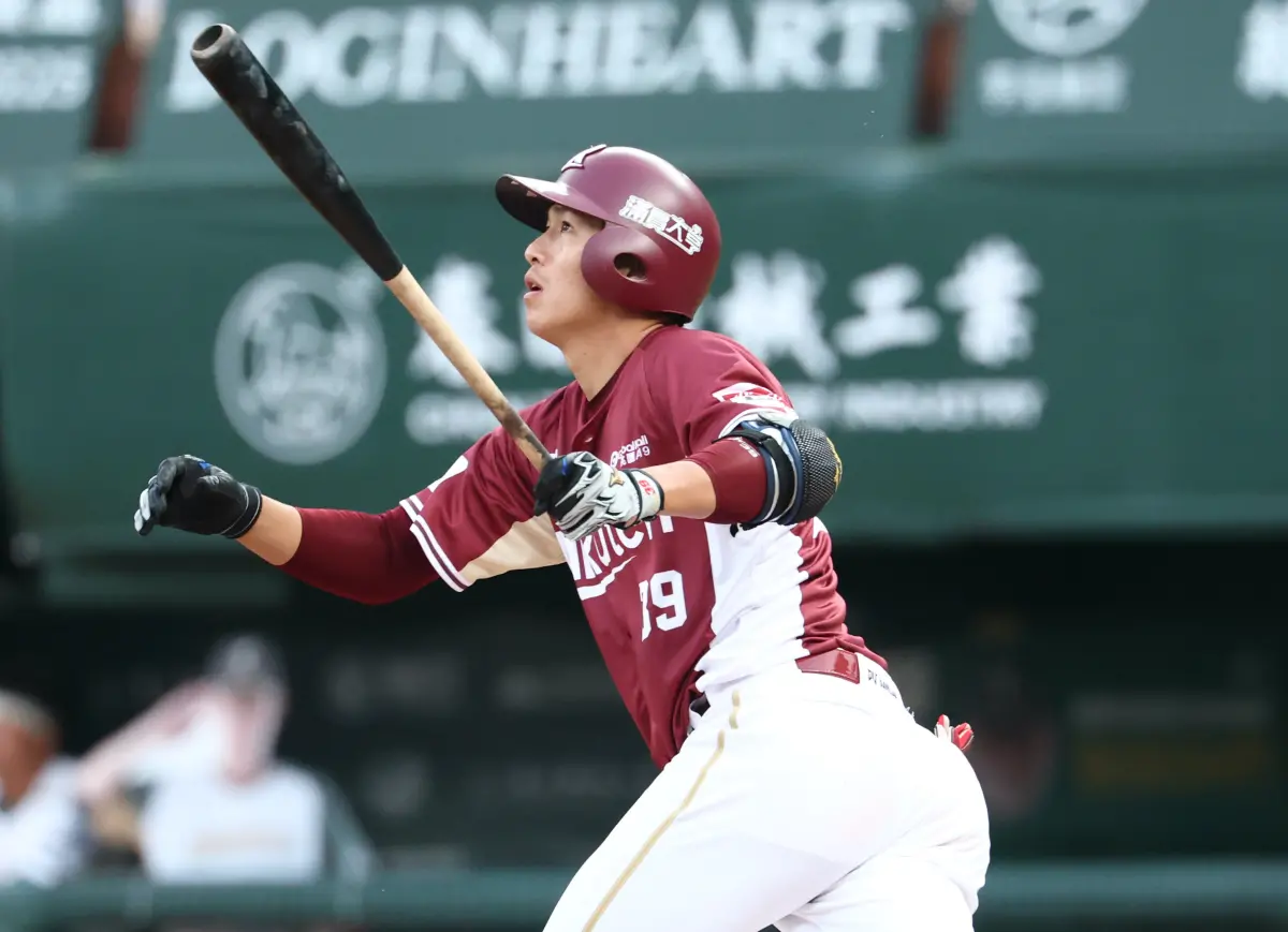 ▲樂天桃猿林立一棒3分砲替球隊終止開季4連敗。（圖／樂天桃猿提供）