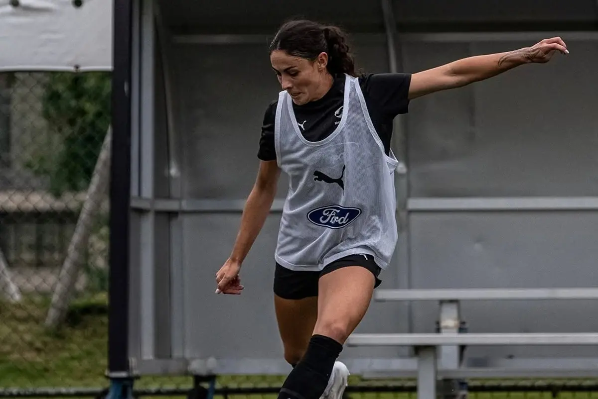 ▲中華足協原訂於4月8日晚間6時30分，於高雄楠梓足球場舉辦的「2025中華女足國際女子足球邀請賽」，邀請2023年世界盃參賽隊伍紐西蘭女足來台交手，卻因場地條件不佳、存在安全疑慮，最終臨時取消。（圖／取自紐西蘭女足IG）