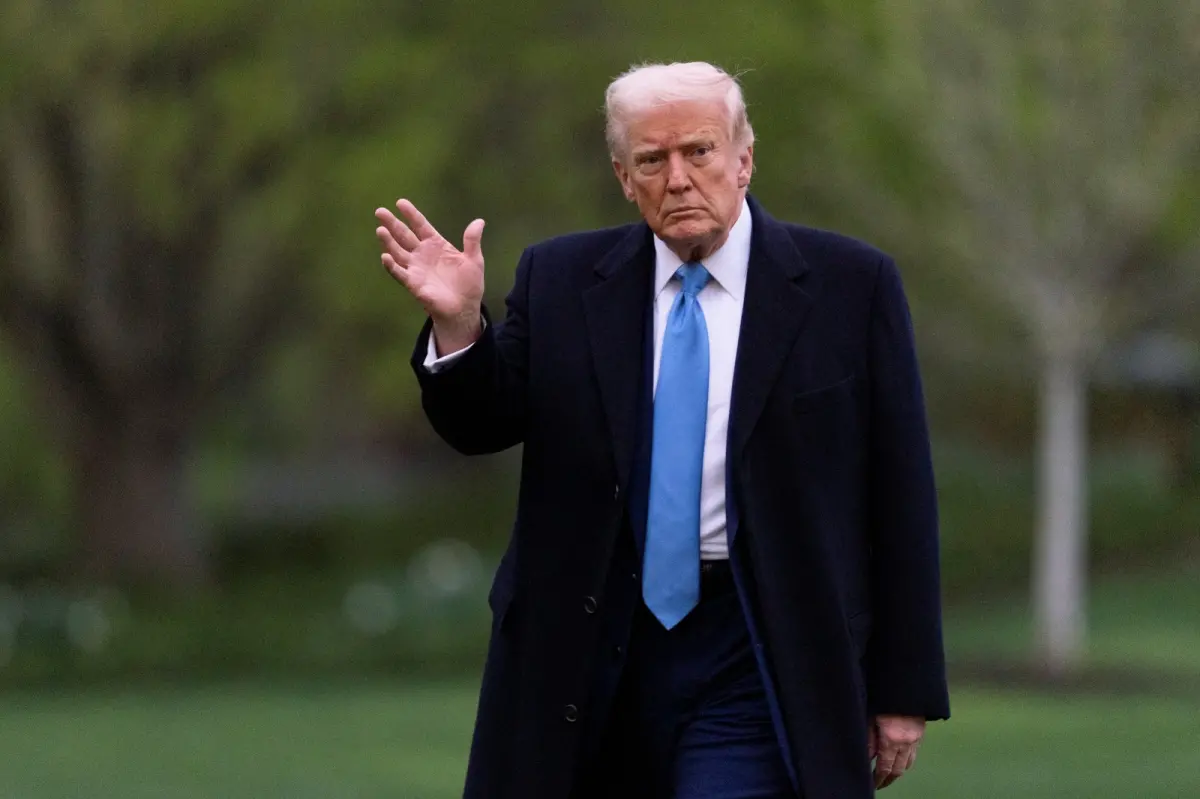 ▲儘管對等關稅引發全球股市動盪，但美國總統川普似乎無意撤回或改變相關計畫。（圖／美聯社／達志影像）