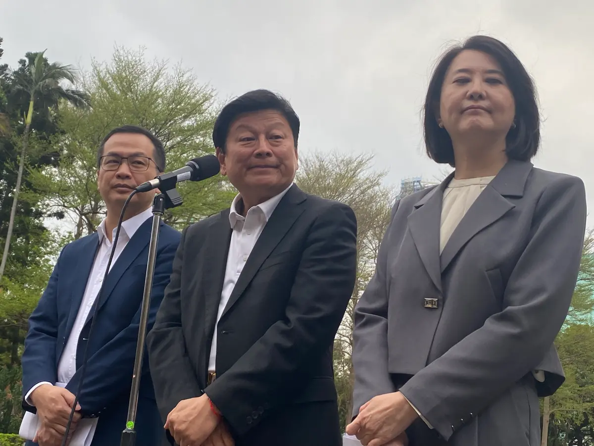 ▲行政院長卓榮泰今邀朝野共商國是，國民黨立院黨團總召傅崐萁會後受訪說，願意協助行政院政策。（圖／陳威叡攝，2025.04.07）