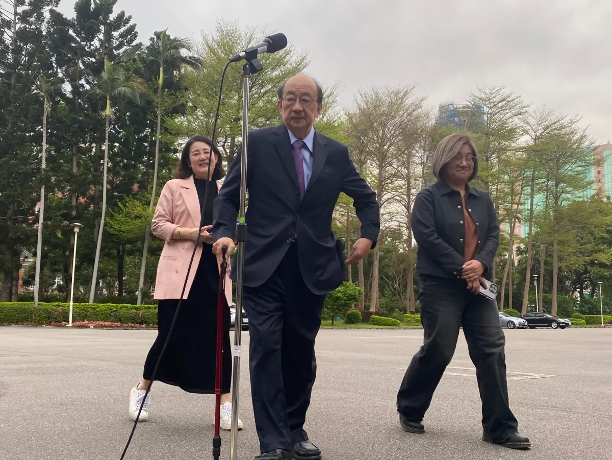 ▲美國總統川普關稅政策震撼全球，民進黨總召柯建銘表示川普發動「全球大罷免」要把中國打掉。（圖／記者陳威叡攝，2025.04.07）