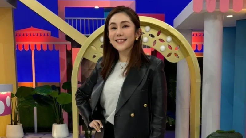 ▲王宇婕（如圖）因為被父親家暴，和母親蕭瑤從印尼逃到台灣，直到父親罹癌，母女倆才鼓起勇氣回鄉，沒想到在喪禮上，她們卻不被承認家屬身分。（圖／緯來綜合台提供）