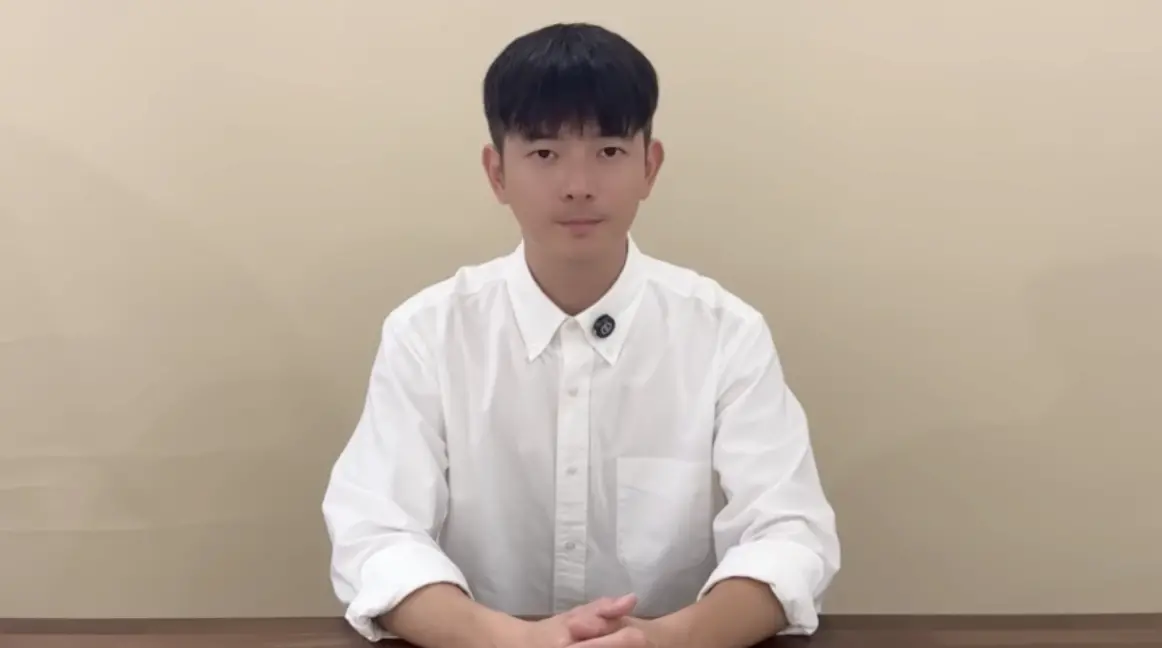 ▲藝人宥勝因性騷風波導致形象重挫，近日宣布復出後，今（7）日卻被爆出與妻子慈惠離婚，對此經紀人僅回應：「有收到回覆！」2人婚姻狀況成謎。（圖／翻攝自宥勝YouTube）