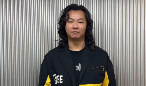 楊培安爆前年早離婚前妻!上個月「再婚圈外人女友」53歲現況曝光