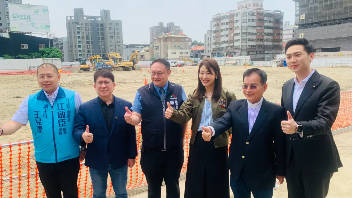 ▲立法院財政委員會考察台中101，由101董事長賈永婕等人陪同。（圖／記者顏幸如攝，2025.04.09）