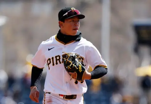 匹茲堡海盜隊鄭宗哲迎來個人首次大聯盟先發,最終繳出2打數0安打的成績。(圖/美聯社/達志影像) ▲匹茲堡海盜隊鄭宗哲迎來個人首次大聯盟先發,最終繳出2打數0安打的成績。(圖/美聯社/達志影像)