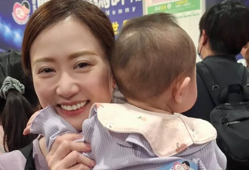 ▲白白證實離婚消息，她曾自嘲被老公當生子工具，4年遭對方提4次離婚，最後她終於想開，決定成全對方斷開這破碎婚姻。（圖／翻攝自白白臉書）