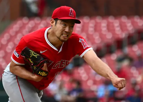 美國職業棒球大聯盟(Major League Baseball)效力洛杉磯天使的日籍投手菊池雄星於今(2)日主場掛帥先發迎戰底特律老虎隊。此戰菊池以僅被敲出5支安打、失2分且送出5次三振的優質成績,順利取得勝投資格。(圖/美聯社/達志影像) ▲天使隊今(4日)以4:3延長賽擊敗紅襪,日籍左投菊池雄星先發5局飆出大聯盟生涯第900次三振,可惜仍無緣勝投。(圖/美聯社/達志影像)