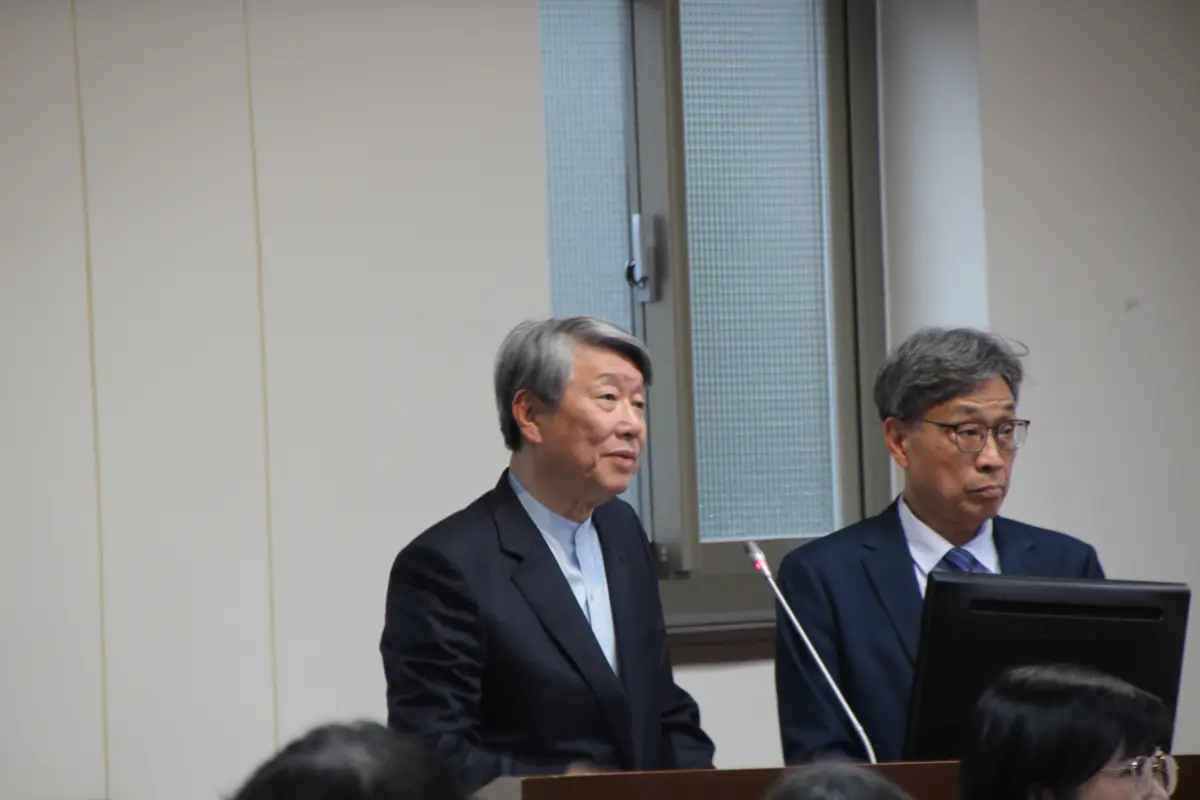 ▲郭智輝呼籲，這些產品不要回來台灣，因為這個就是美國現在最重視的洗產地規範，願意協助他們到其他國家生產。（圖／記者鍾泓良攝影）