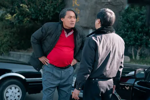 ▲夫商吉雖然性格差,但只要家人出事,他都會默默的在背後幫忙。(圖/Netflix) ▲夫商吉雖然性格差,但只要家人出事,他都會默默的在背後幫忙。(圖/Netflix)